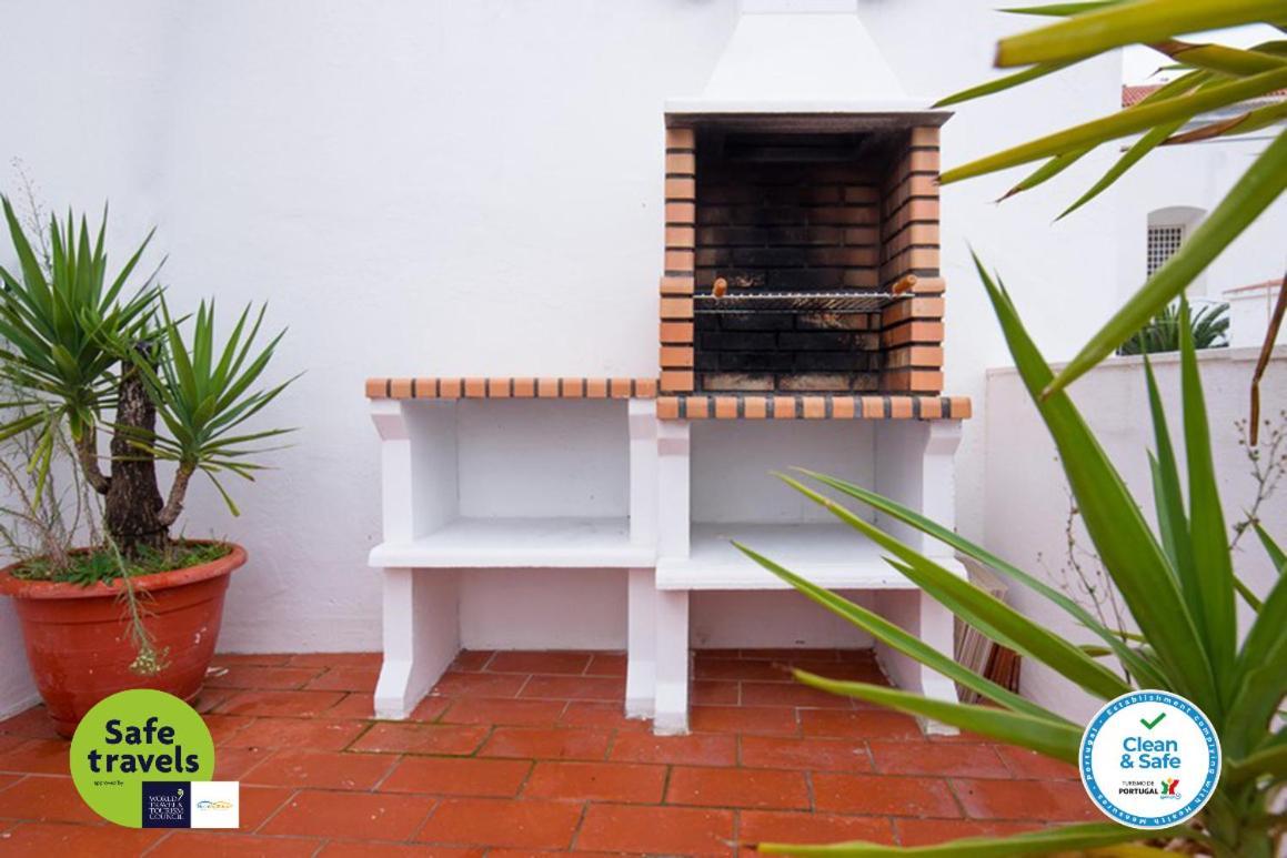 Lena'S Beach House By Hellovacations Albufeira Ngoại thất bức ảnh
