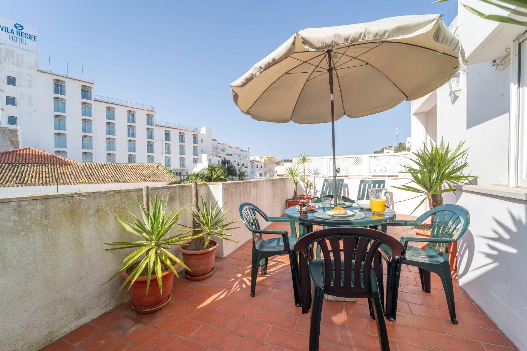 Lena'S Beach House By Hellovacations Albufeira Ngoại thất bức ảnh